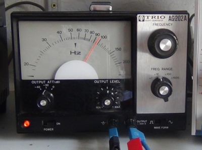 A sine wave oscillator made by TRIO